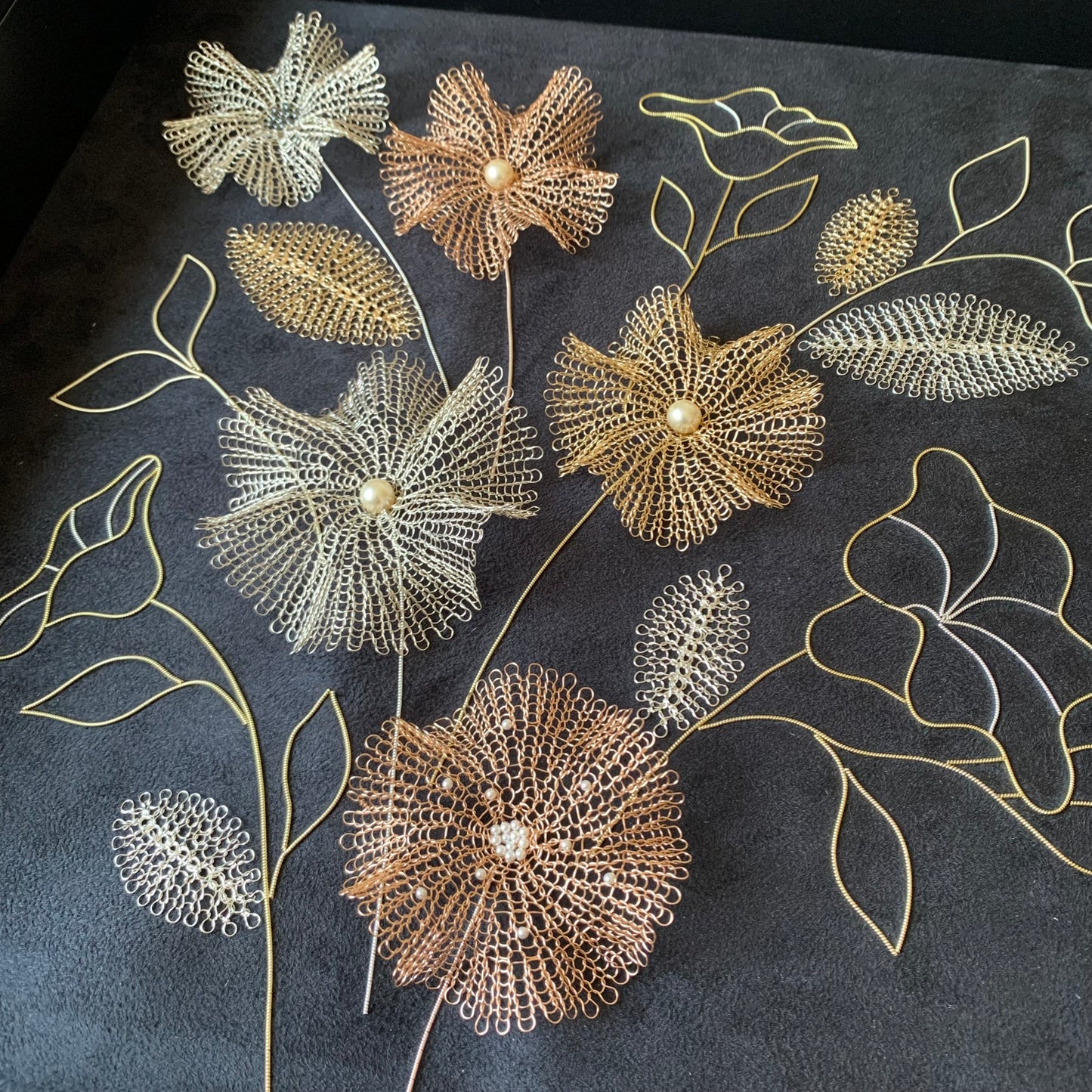 Broche Corolles Argent et Perle blanche