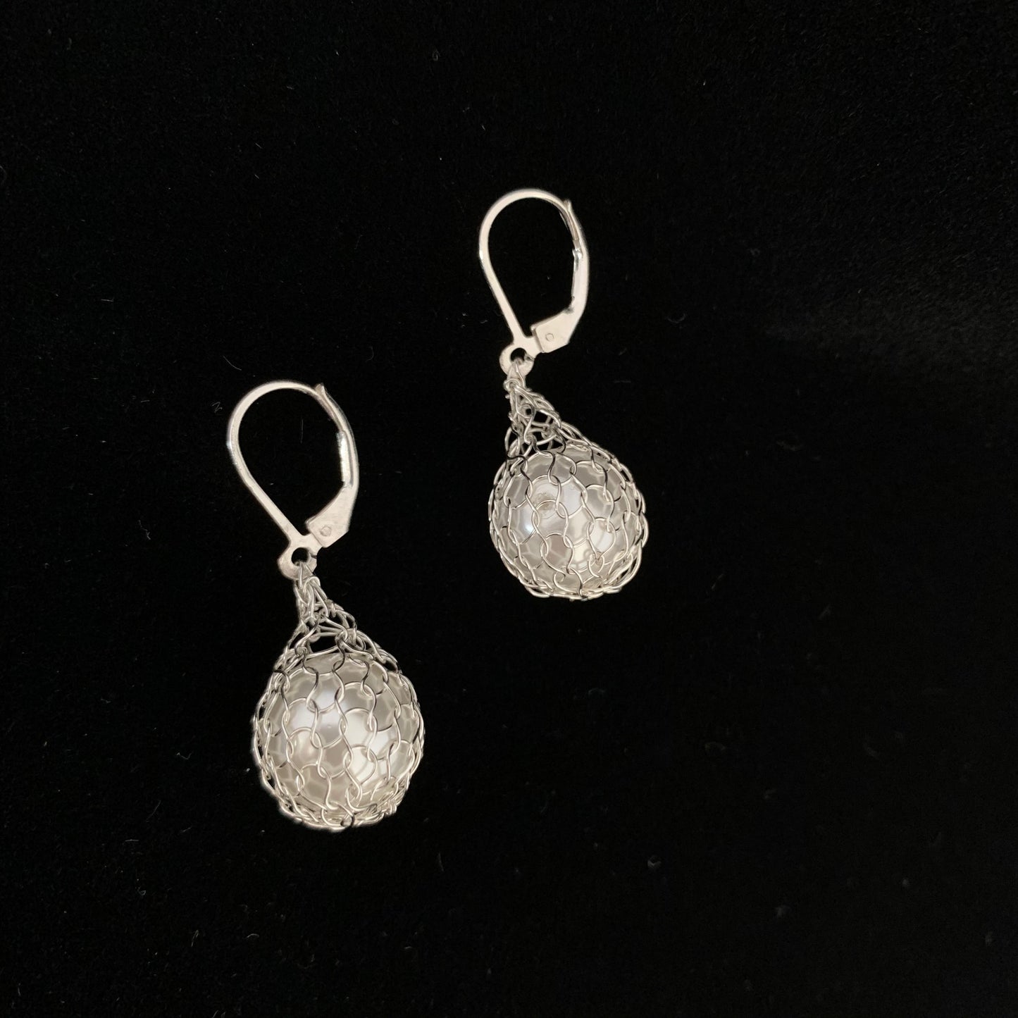 Boucles d'oreilles Gouttes Perle blanche et Argent