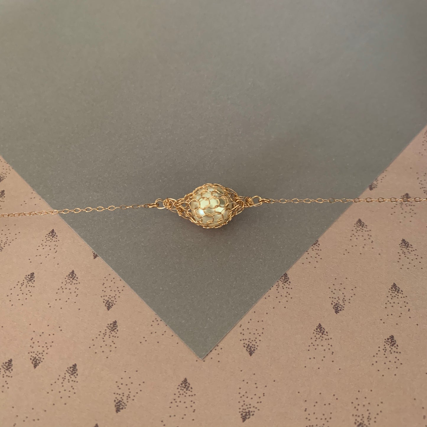 Bracelet Gouttes Perle blanche et Or Rose